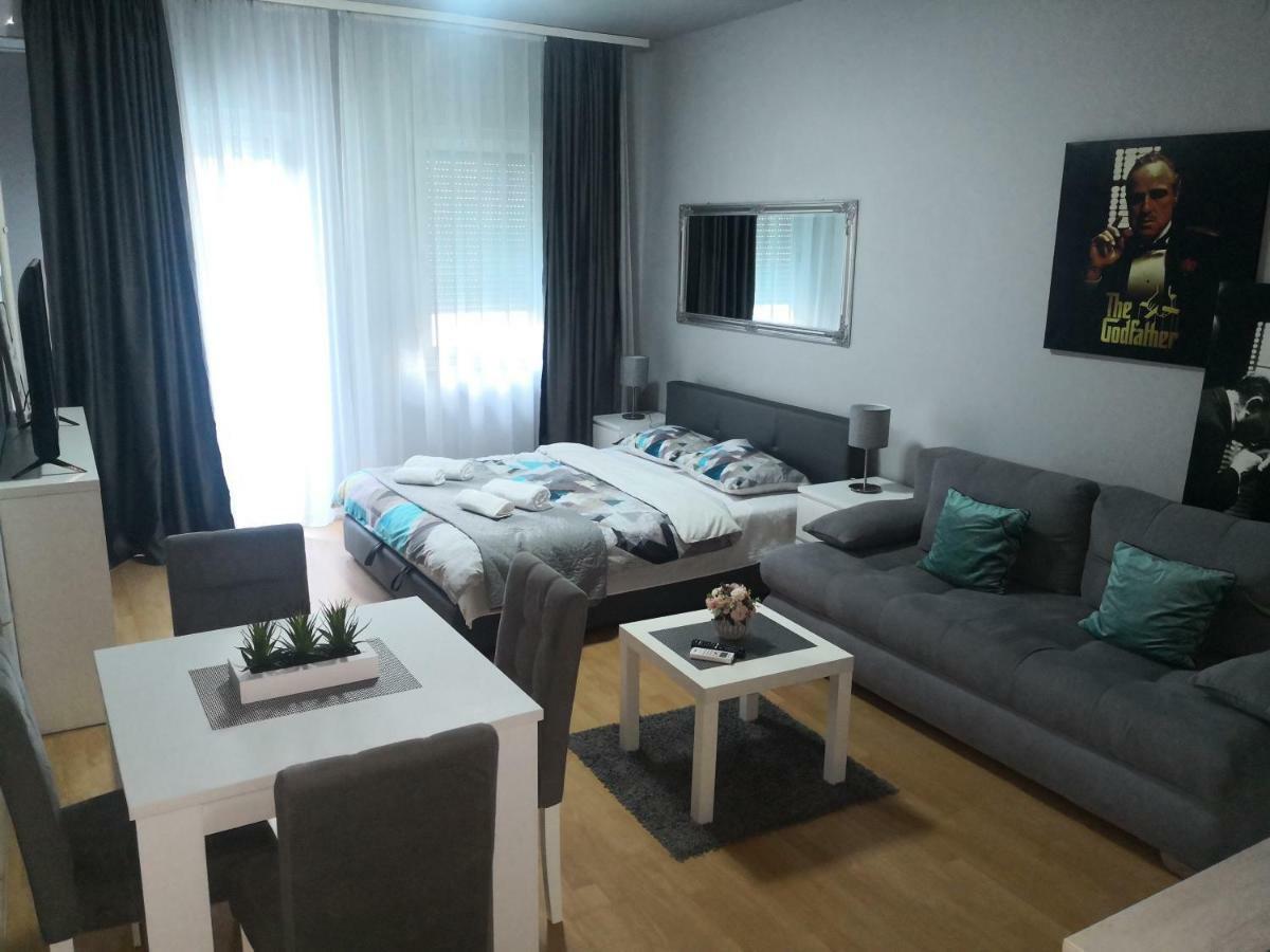 Contemporary Residence Ni Extérieur photo