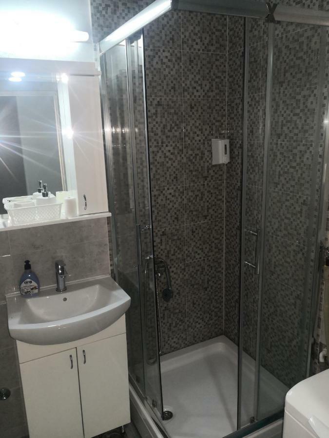 Contemporary Residence Ni Extérieur photo