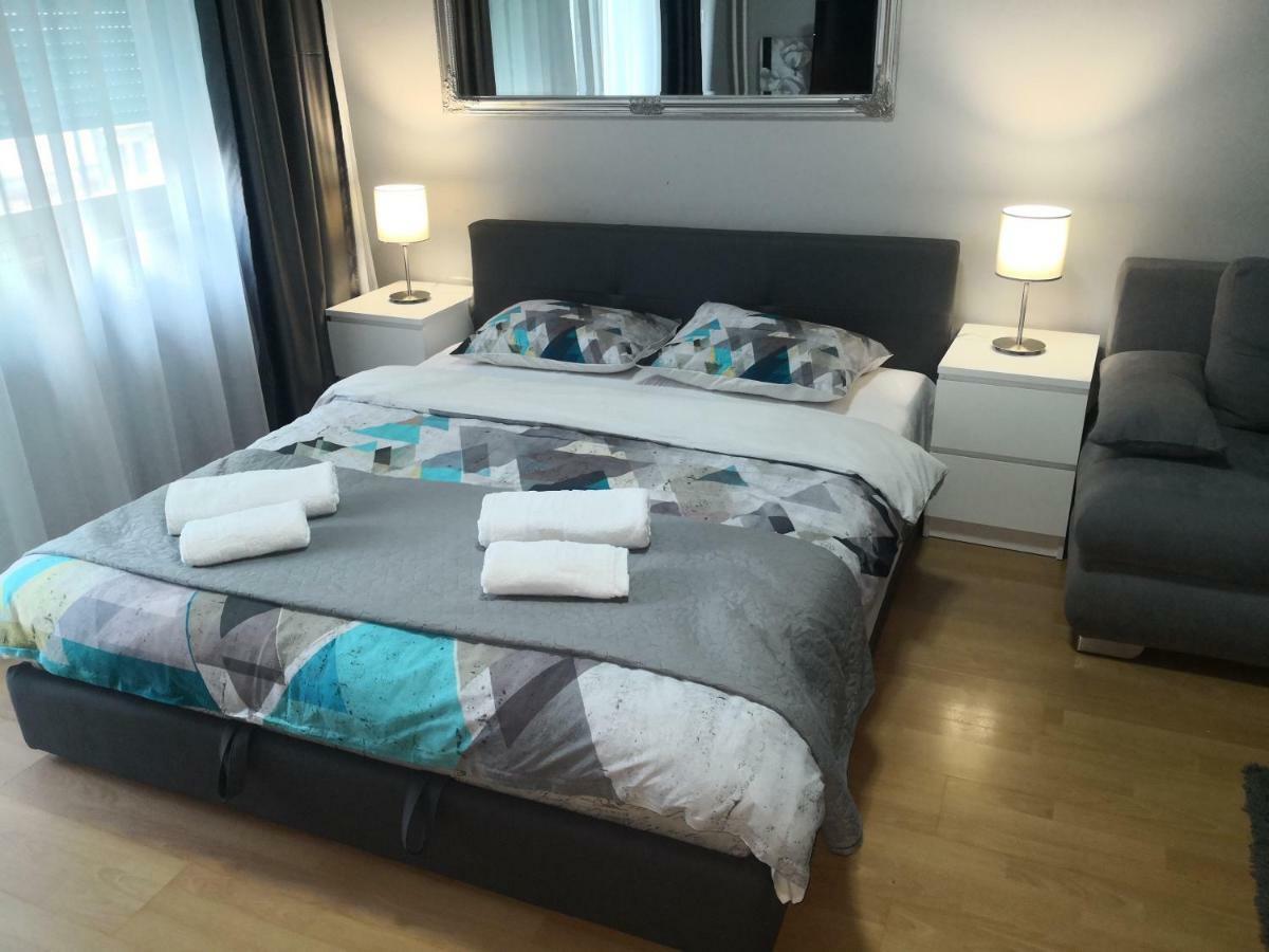 Contemporary Residence Ni Extérieur photo