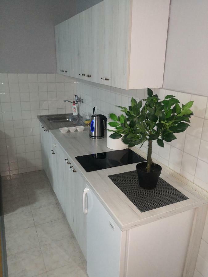 Contemporary Residence Ni Extérieur photo