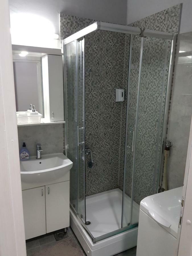 Contemporary Residence Ni Extérieur photo